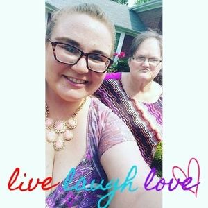 Meet your Posher, Kim